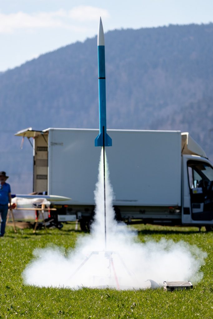 Yeni Nesil İtki Sistemleri: Yarı Kompozit Bazlı Yakıt Teknolojisinin Avantajları